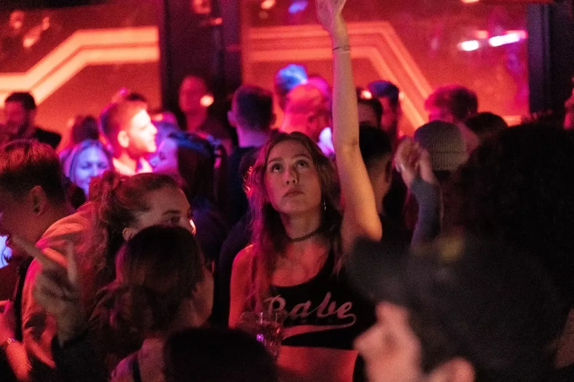 Partybilder 3 Stunden Indieparty am 25.11.2023