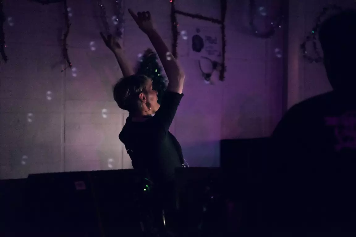 Partybilder von Friday We're In Love am 22.12.2023